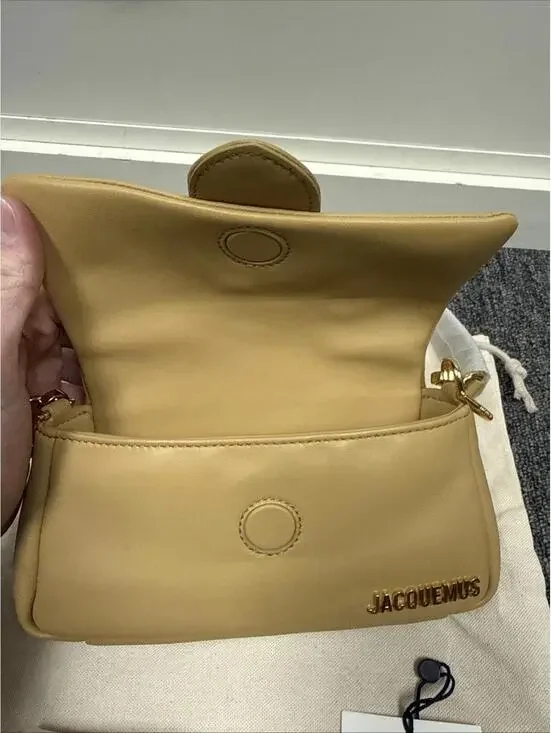 Jacquemus Le Petit Bambimou shoulder bag Camel Brown NEW - Picture 8 of 9